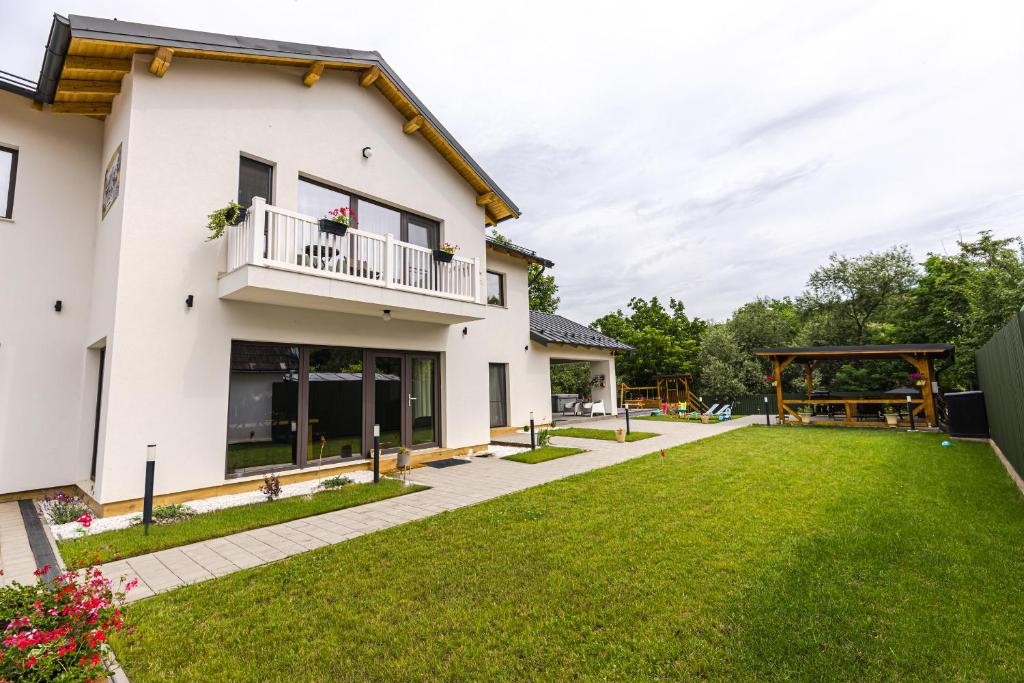Ioana Guest House